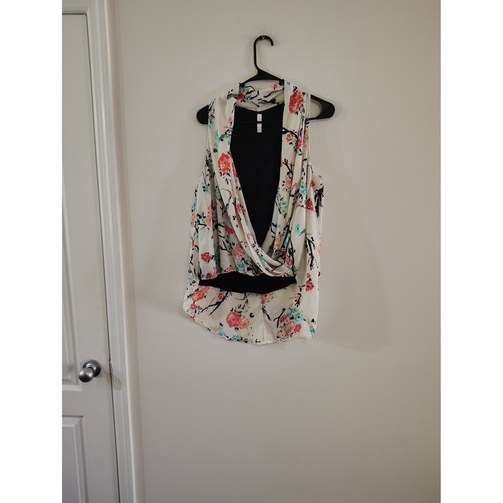 Xhilaration‎ Womens Large Floral Draped Layered Sleeveless Blouse Cream Black L